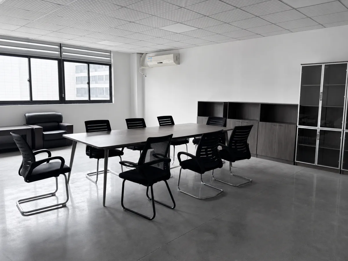 VIOX project meeting room prepared for customer requirement review