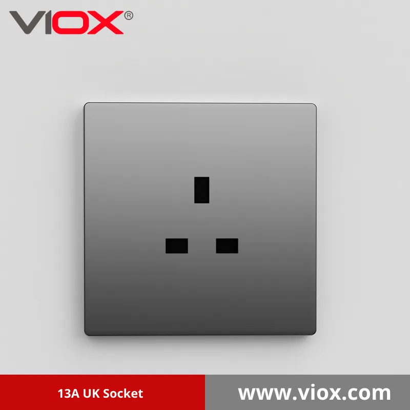 13A UK Socket black